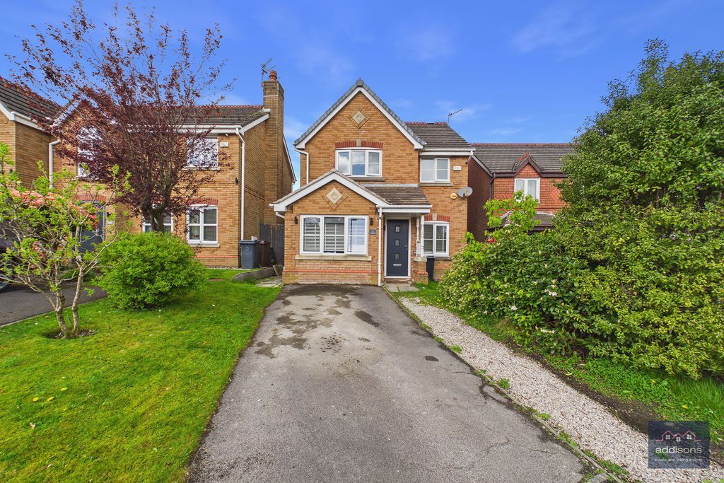 Property photo 1 of 17 Photo 12