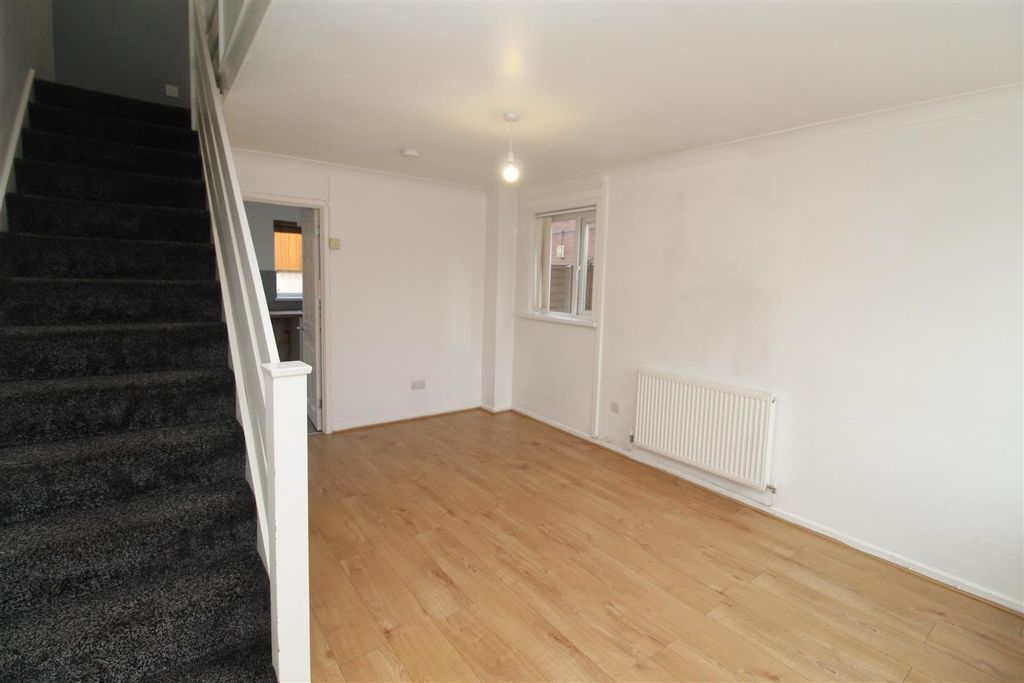 Property photo 3 of 16 Img_1549.Jpg