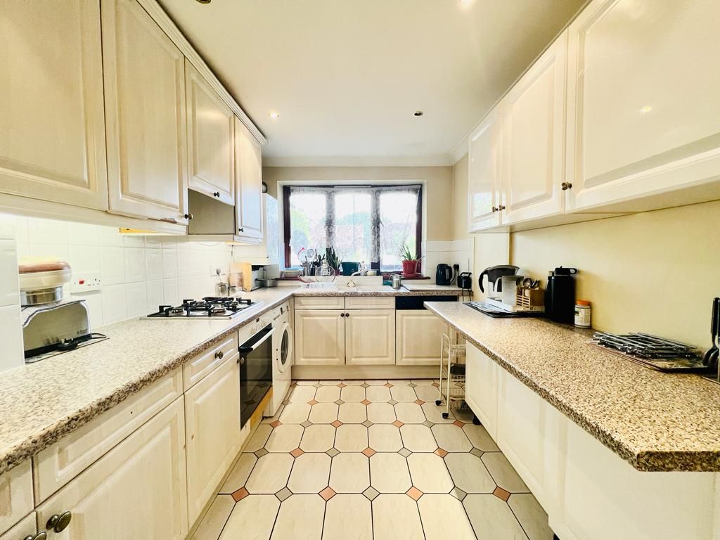 Property photo 3 of 15 Image Ha9 8Jx (1)