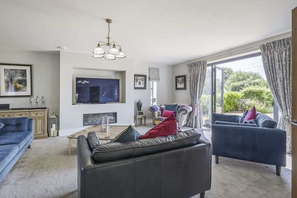 Property photo 3 of 18 Dsc_1109Hdr-Edit