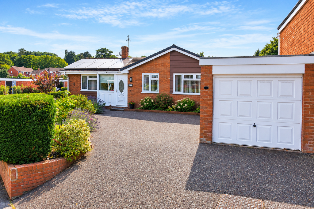 Property photo 1 of 14 F2271B95-8d03-48Ea-B879-9Fb65dc7Cb2c