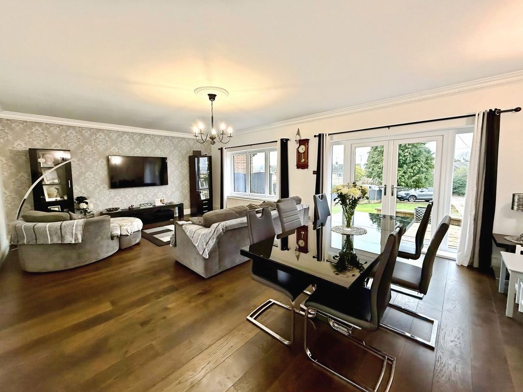 Property photo 2 of 19 5Fe870c8-Whatsapp 20Image 202026-02-03 20At 2012.3