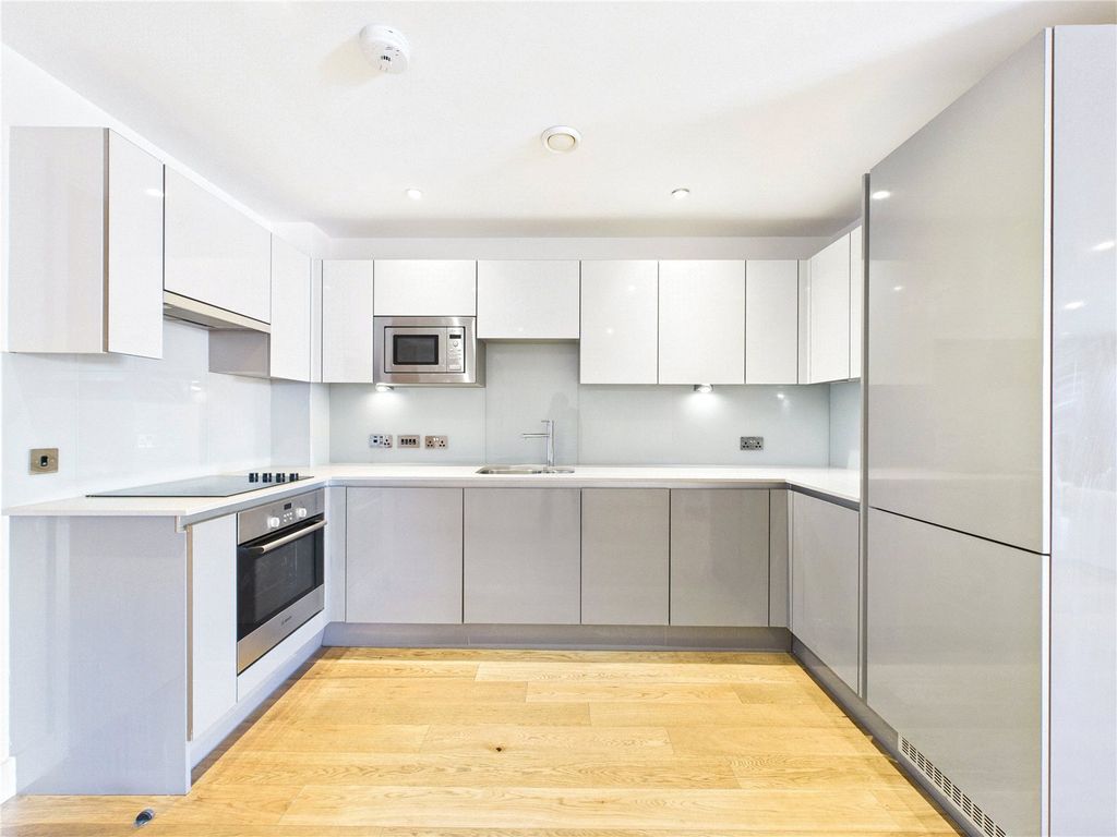 Property photo 1 of 14 Picture No. 11