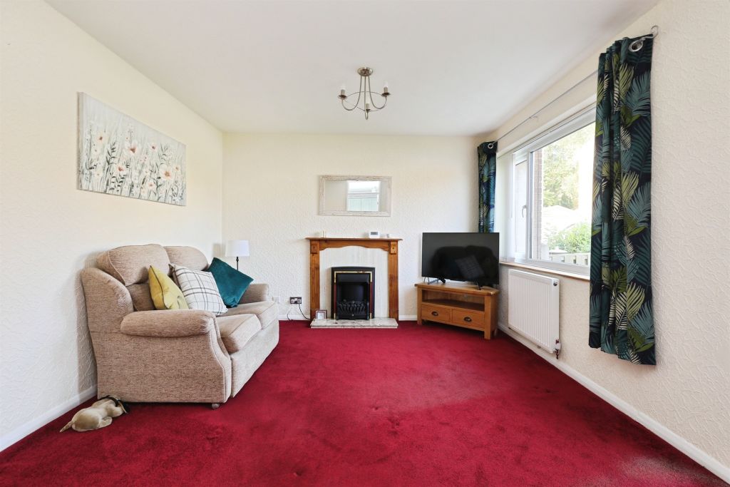 Property photo 2 of 14