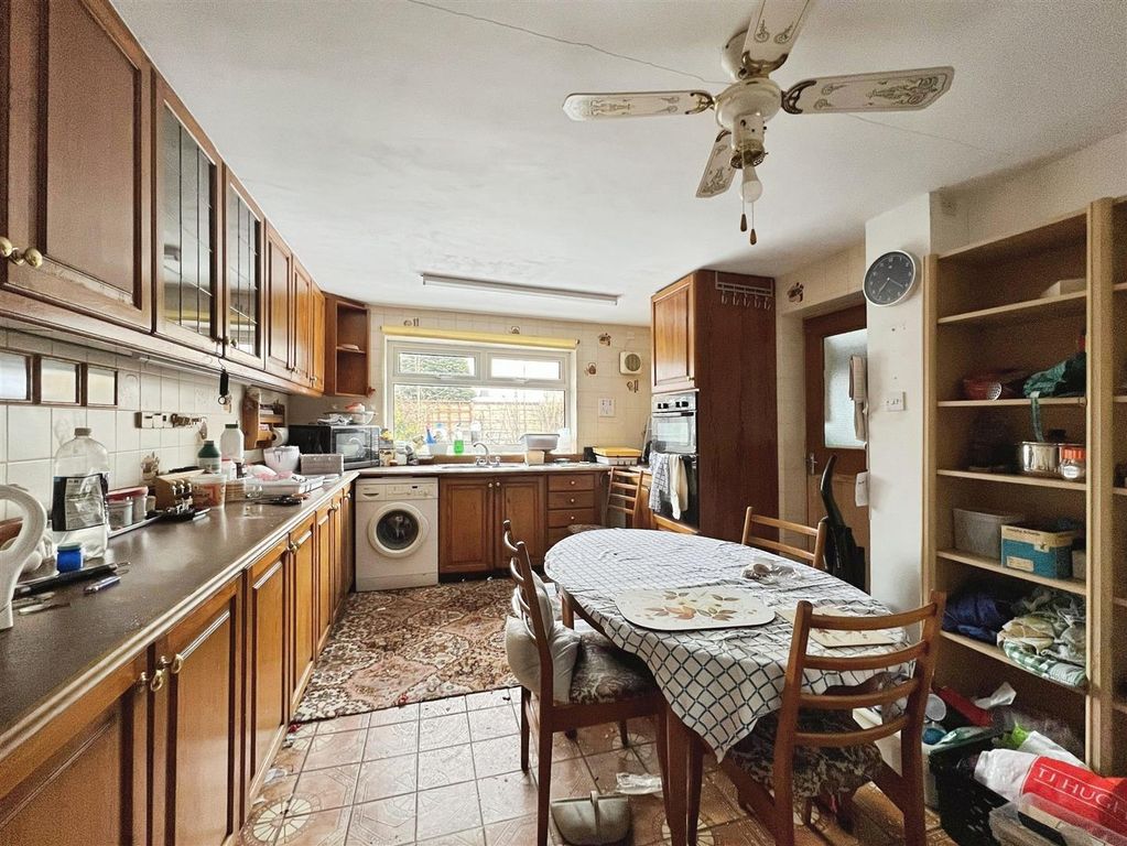 Property photo 3 of 13 6F58Adfe-Img_5618.Jpg