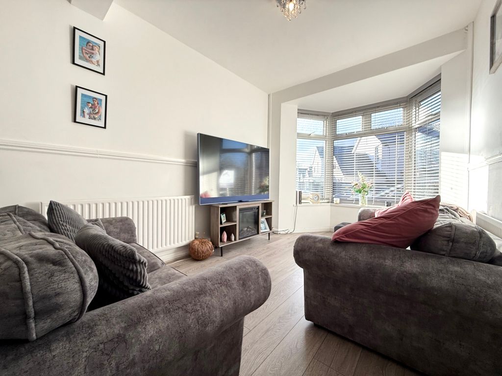 Property photo 2 of 17 Img_8383.Jpeg