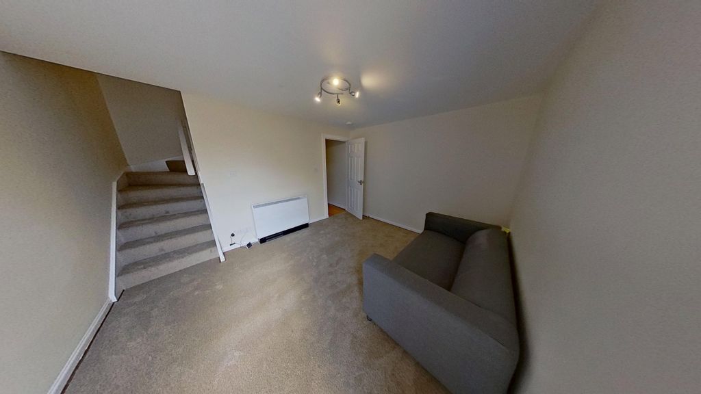 Property photo 2 of 11 Photo 2