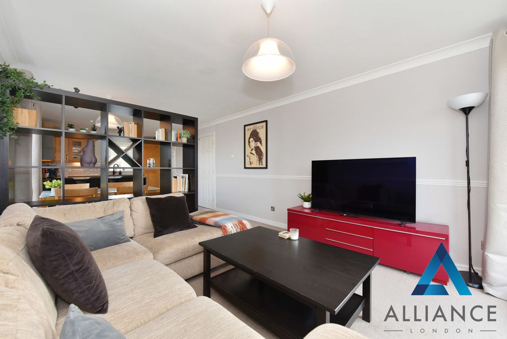 Property photo 3 of 14