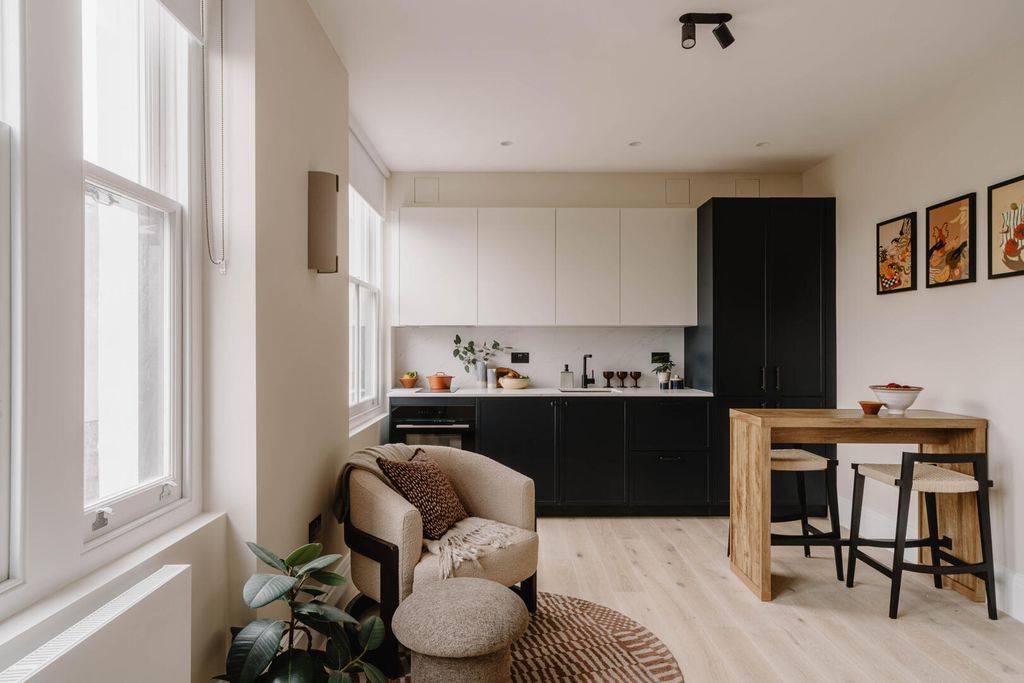 Property photo 3 of 9 Tav.Jpg