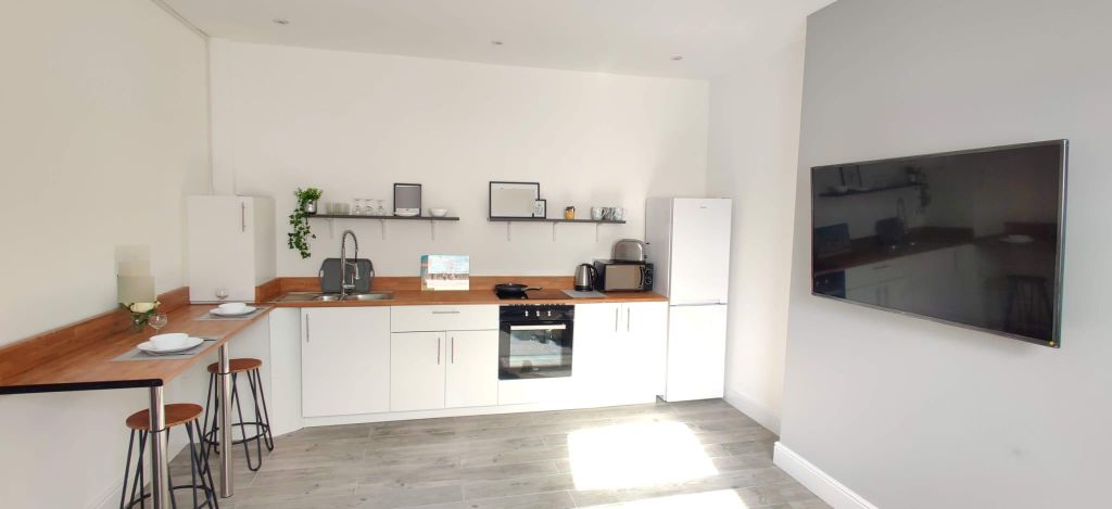 Property photo 2 of 9 Photo 1