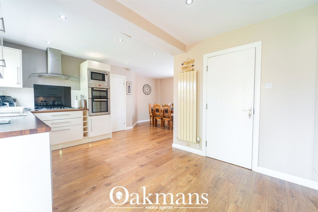 Property photo 3 of 32 Picture No. 40