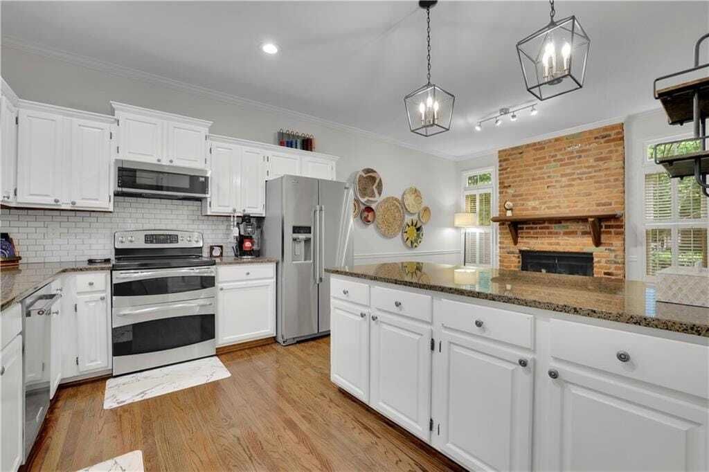 Property photo 2 of 27 <Alttext/>