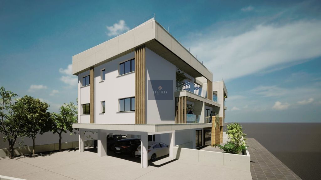 Property photo 3 of 23