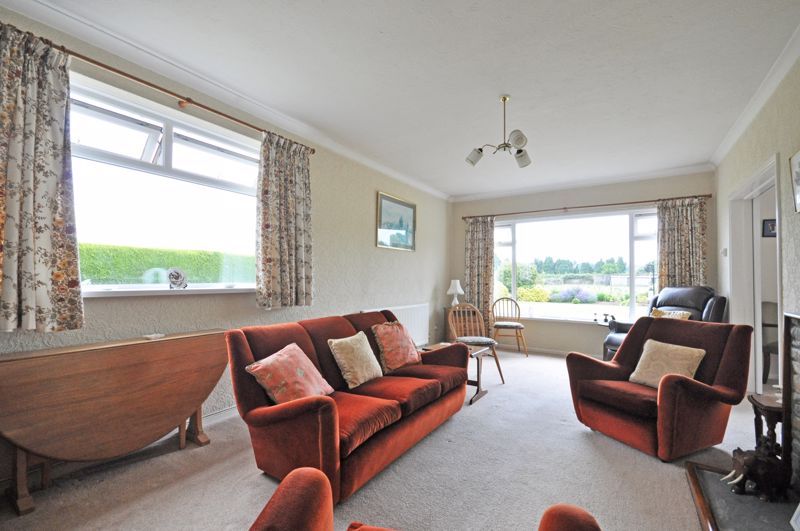 Additional image 7 of 3 bed detached bungalow for saleBungalow, Gardens & Paddock, Broadway, Caerleon NP18