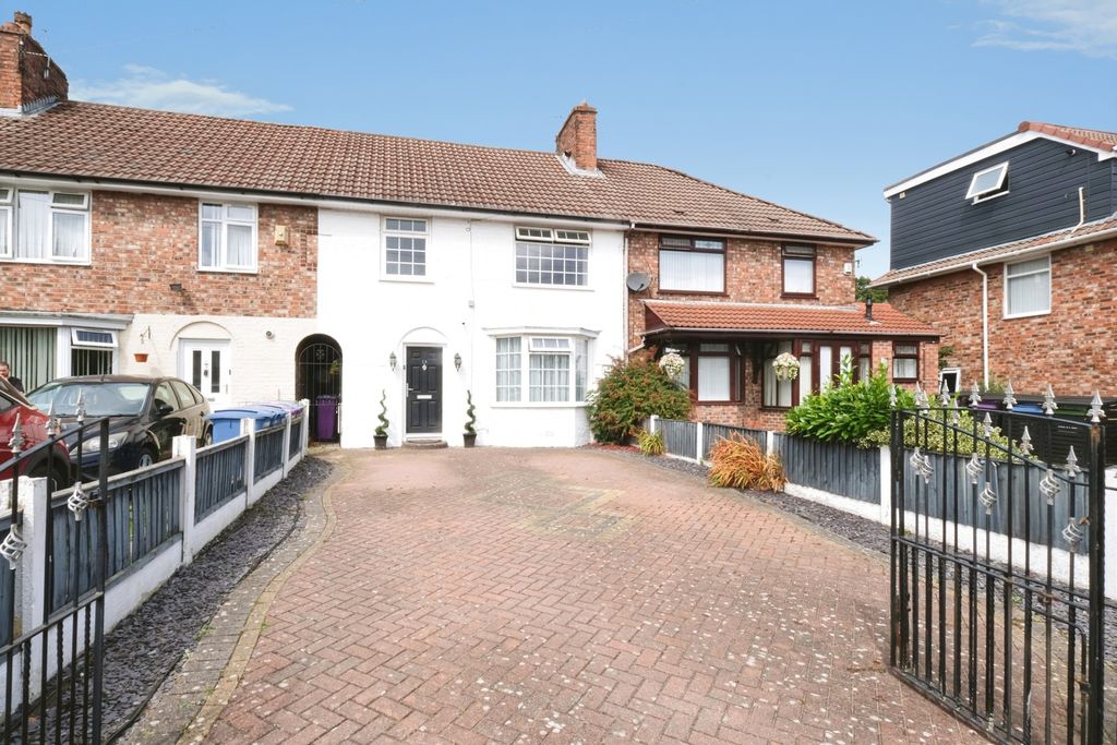 Property photo 1 of 17 Pbox-Img.Jpg