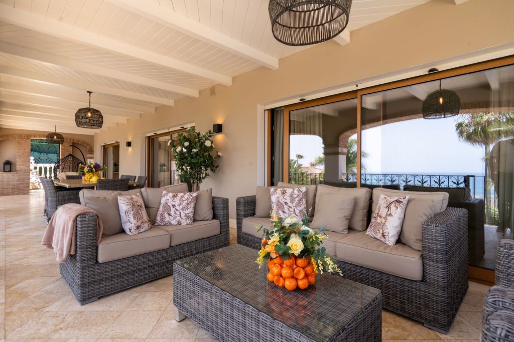 Property photo 3 of 48 Photo 2