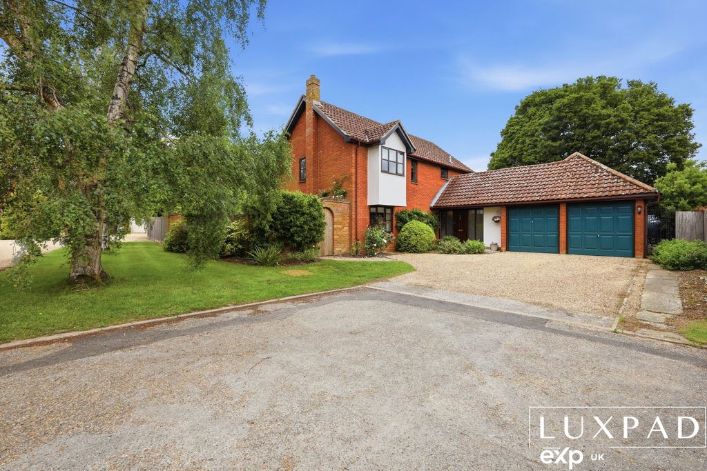 Property photo 1 of 35