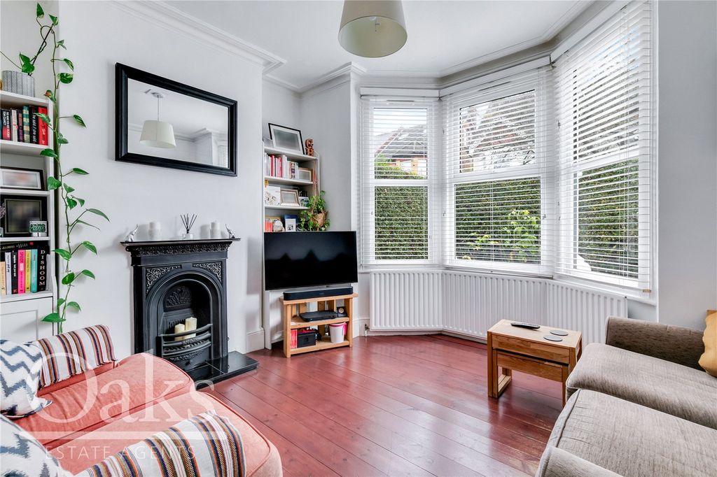 Property photo 3 of 12 Picture No. 12