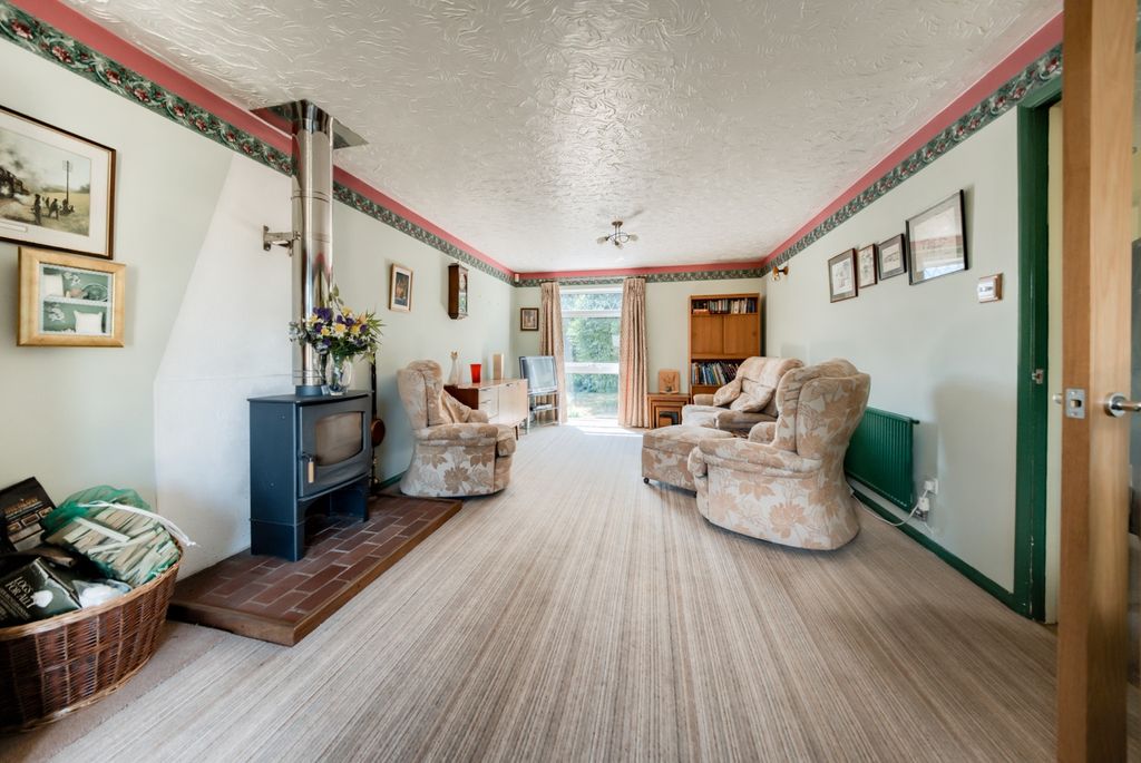Property photo 2 of 17 Xt5A7694-Hdr(3)