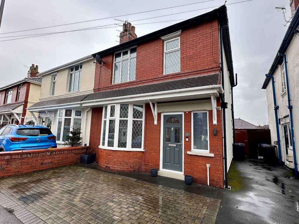 Property photo 1 of 11 Img_6582.Jpeg