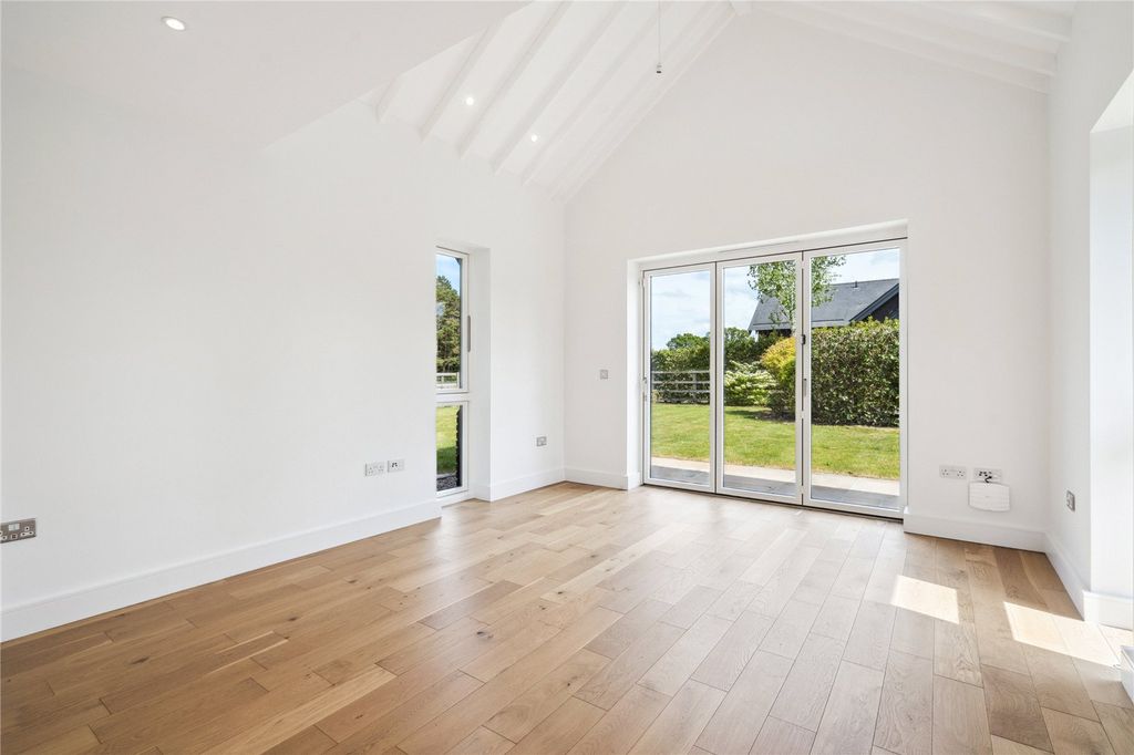 Property photo 3 of 13 Picture No. 20