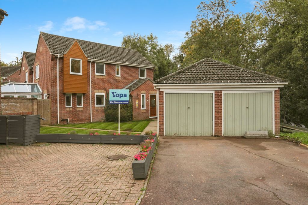 Property photo 1 of 20 9T5A3543