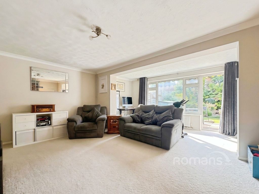 Property photo 2 of 13 Pbox-Img.Jpg