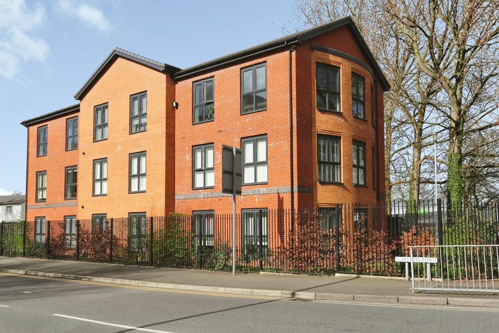 Property photo 1 of 11 Picture No. 19