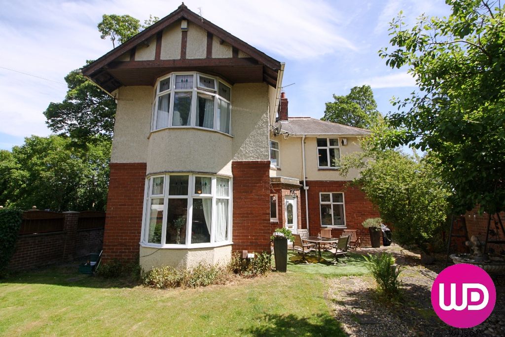 Property photo 1 of 49