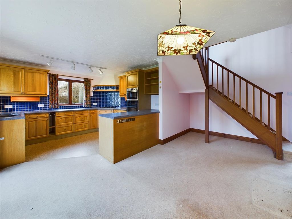 Property photo 2 of 53 Kitchen/Dining Room