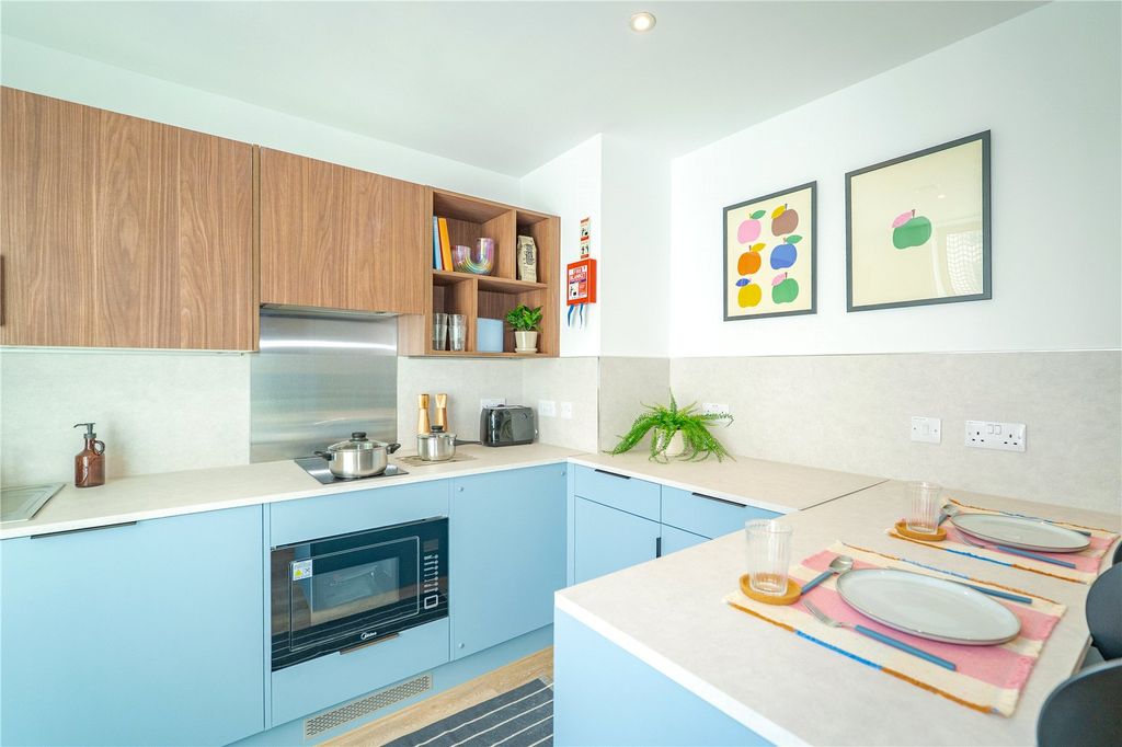 Property photo 3 of 4 Picture No. 02