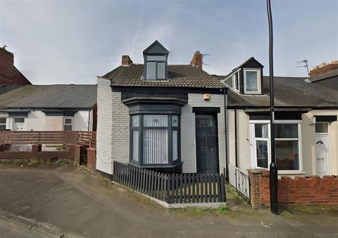 Property photo 1 of 8 Front