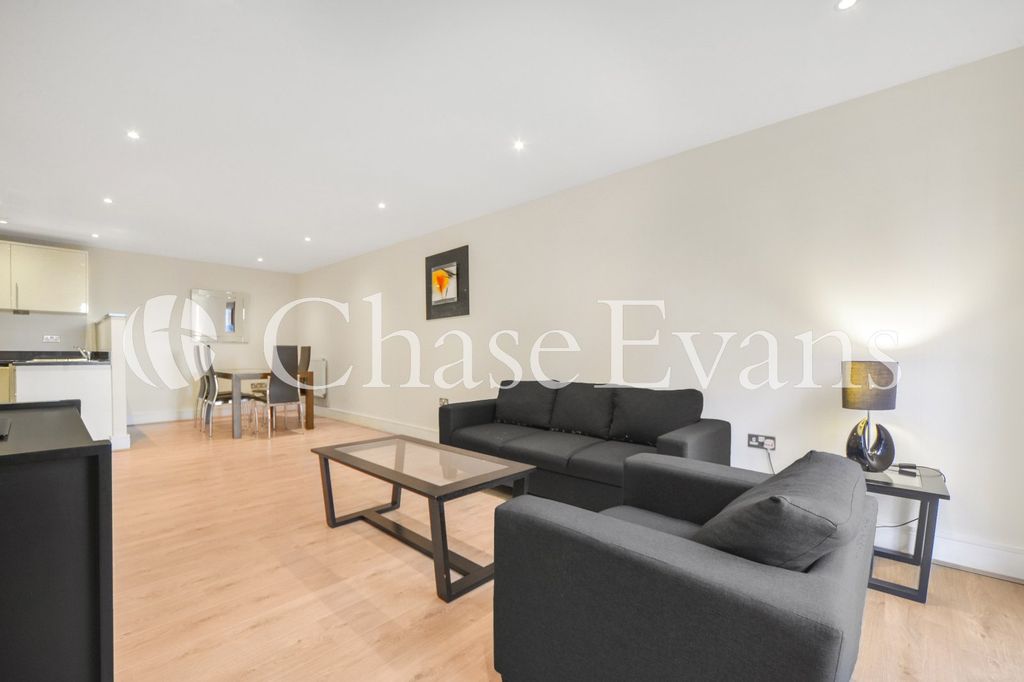 Property photo 3 of 19 Living Room