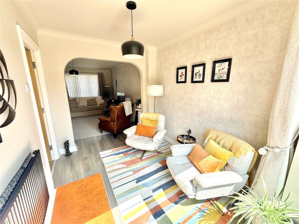 Property photo 2 of 15 Picture No. 06
