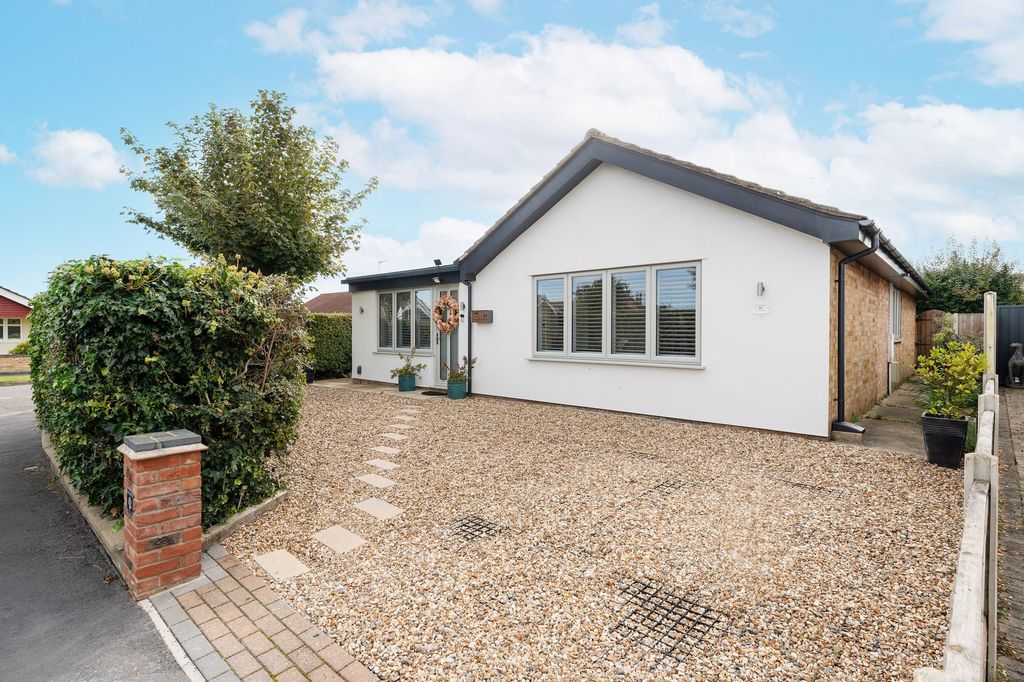 Property photo 1 of 25