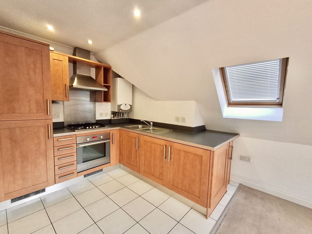 Property photo 1 of 6 Kitchen