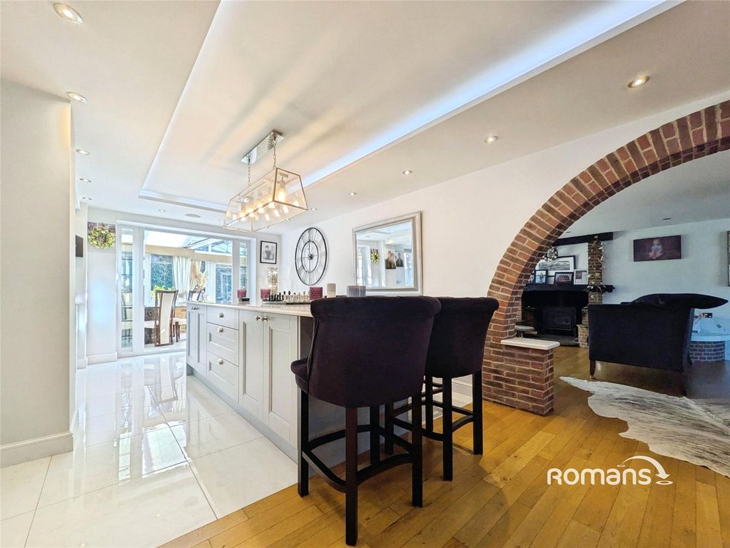 Property photo 3 of 3 Picture No. 03