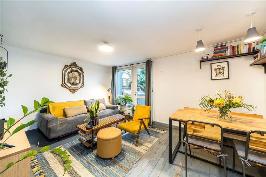 Property photo 3 of 6