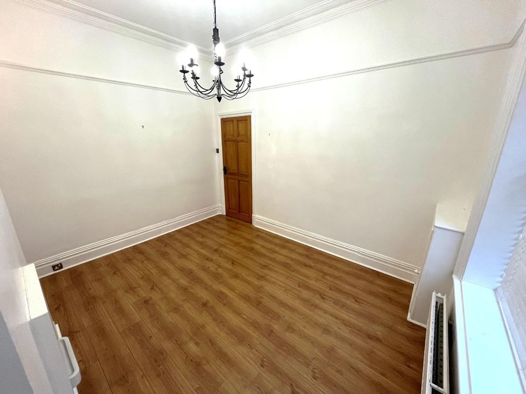 Property photo 3 of 14 7.Jpg