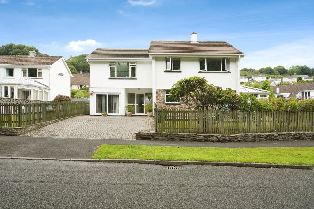 Property photo 1 of 20
