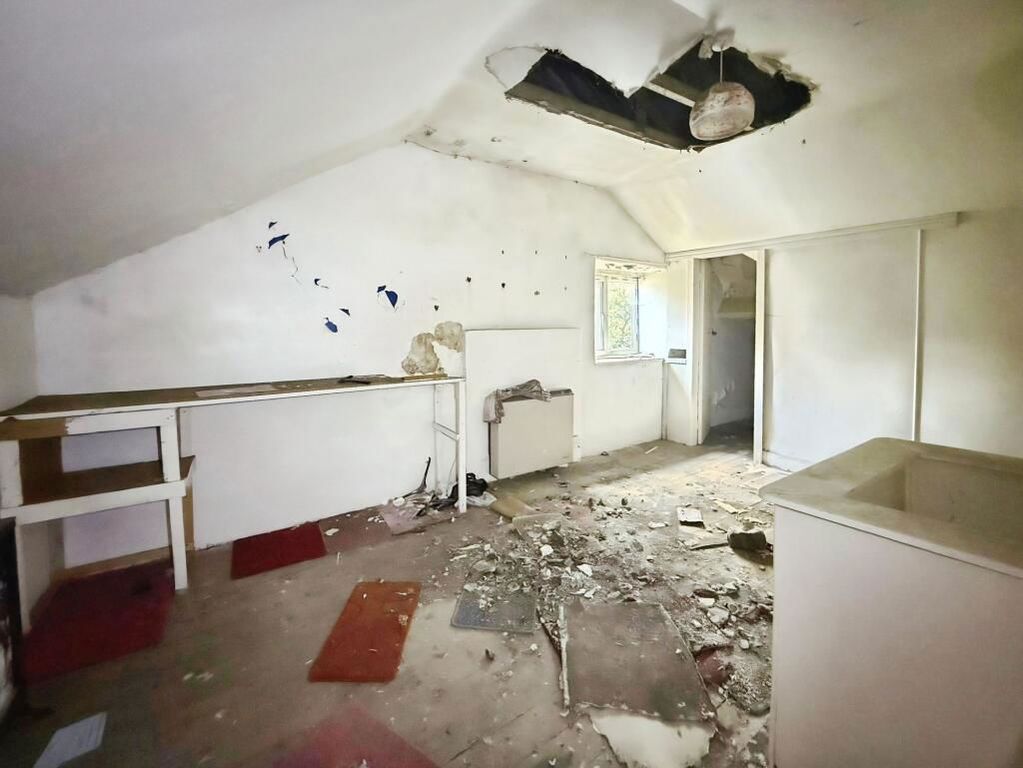 2 bed flat for saleWalmsgate, Barnoldswick BB18 photo 5