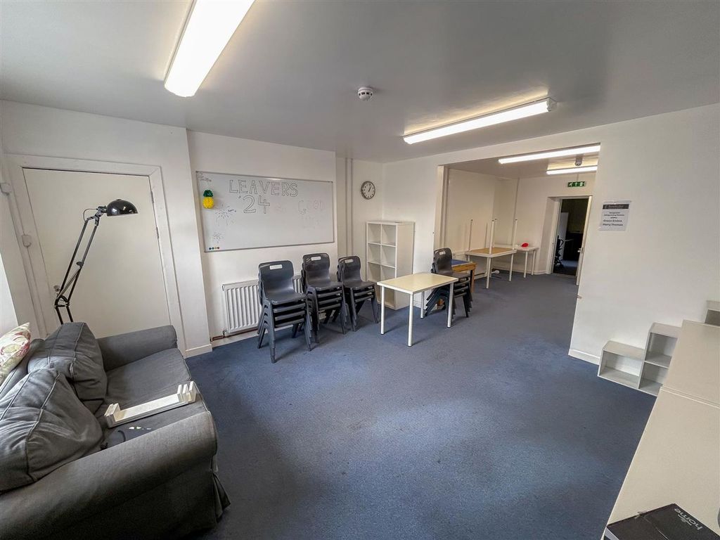 Property photo 2 of 19 Img_9251.Jpg