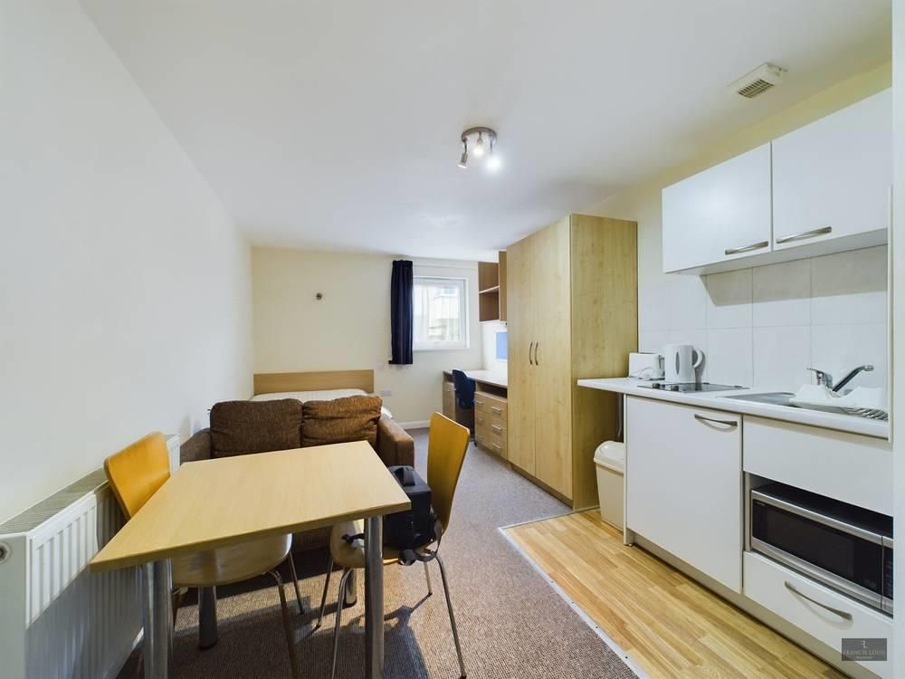 Property photo 1 of 5 Cam01856G0-Pr0152-Still001-Thumbnail-H750-70.Jpg