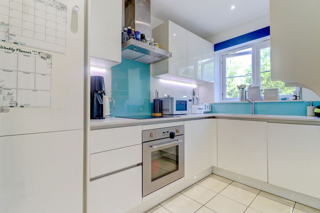 Property photo 2 of 11 Picture No. 03