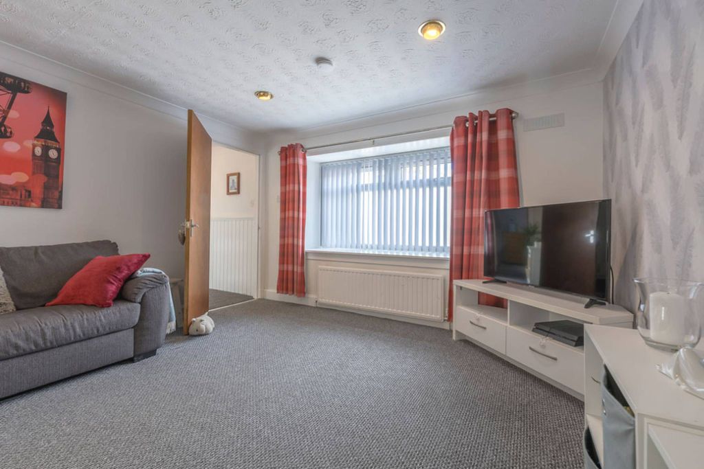 Property photo 2 of 29