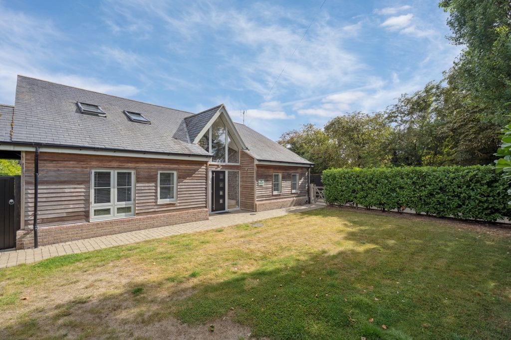 Property photo 1 of 18 Dsc09242-5A6c93329Ccb9c81Bd3F5A3Fac99Db1B
