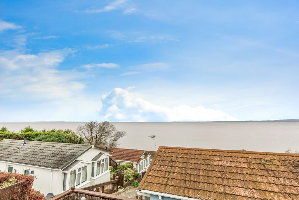 Property photo 2 of 15 Photo