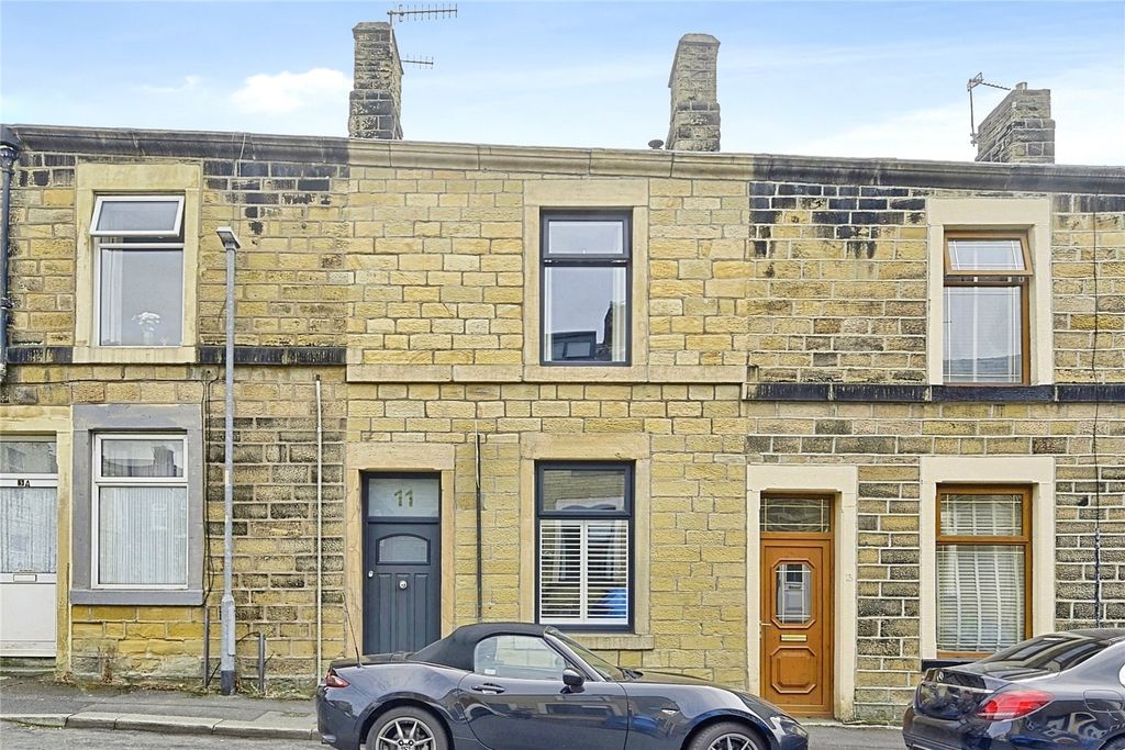 Property photo 1 of 20 Picture No. 25