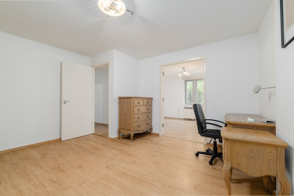 Property photo 1 of 10 Reception