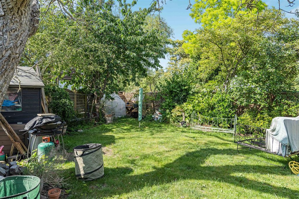 Property photo 3 of 17 19_86149.Jpg